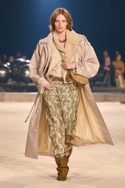 Look 34